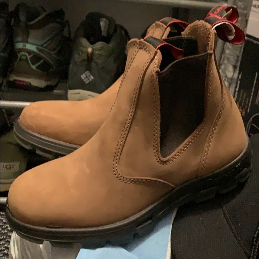 Redback boots